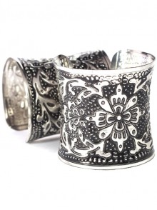 Oxidised-Cuff-Bangles